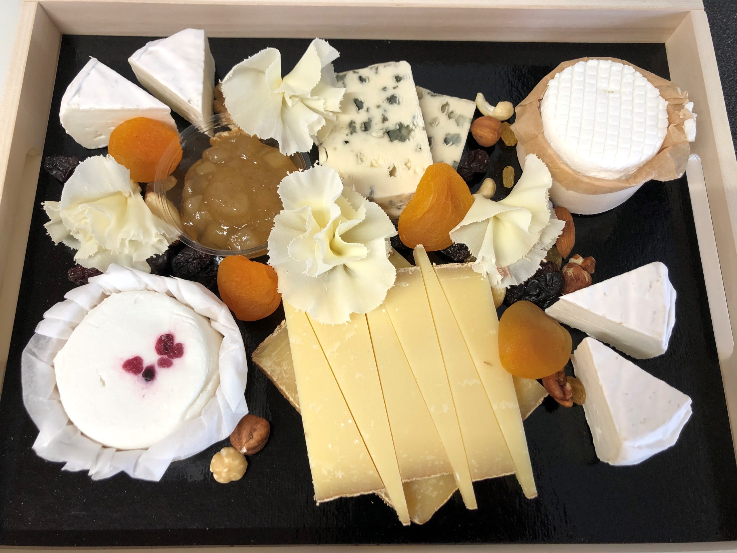 Plateau « dessert fromage » dressé - minimum 4 personnes - Fromage & Cie